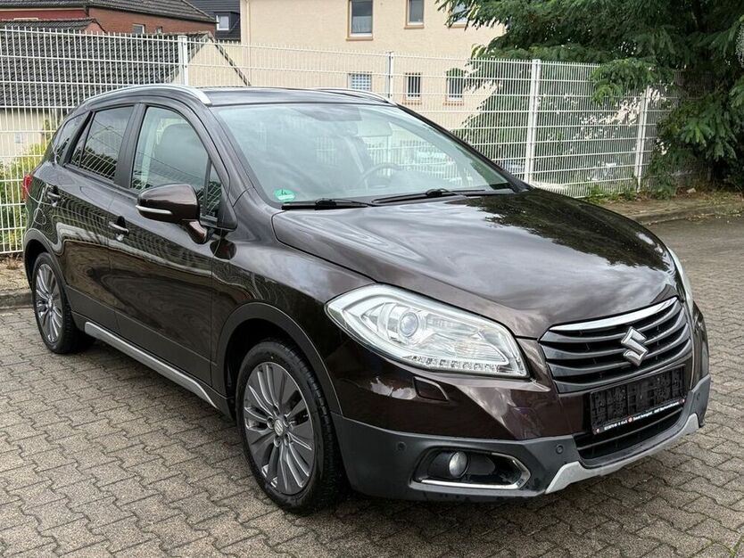 (SX4) S-Cross
