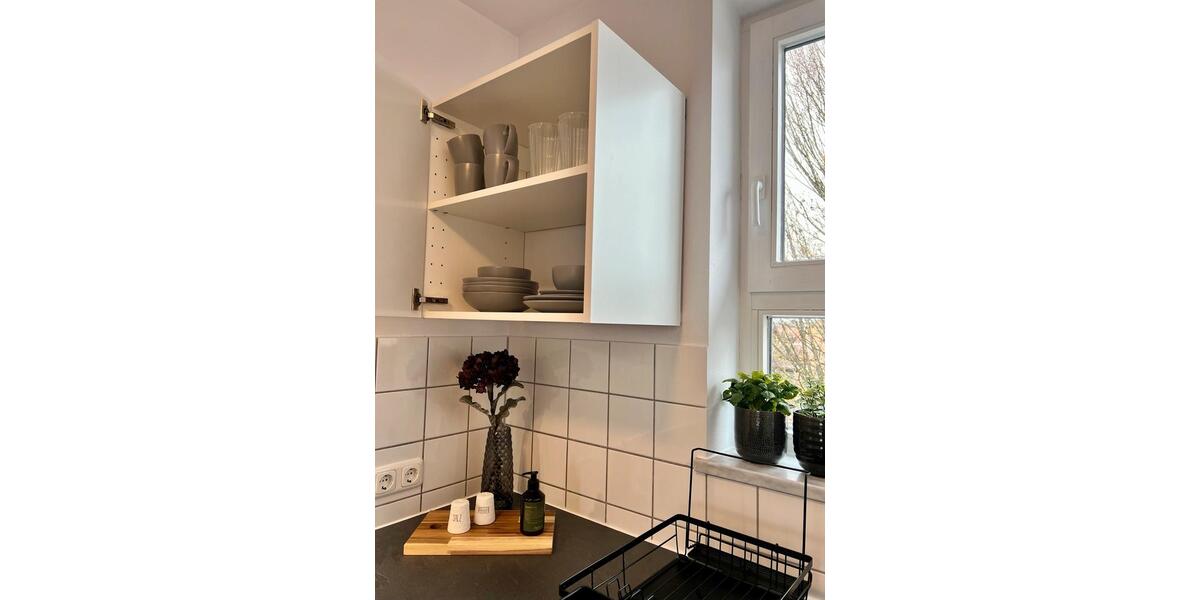 Stilvoll möblierte 1-Zimmer-Dachterrassenwohnung Nahe S-Bahn 1 zimmer