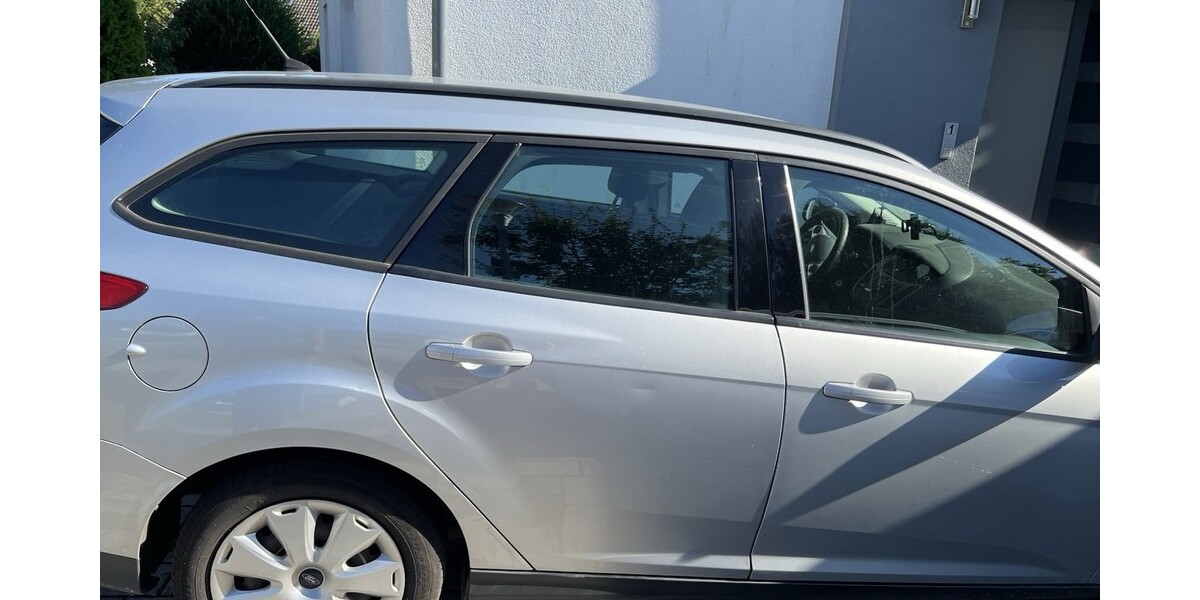 Ford Focus 191.000 km 3.200 € Kirchardt 74912