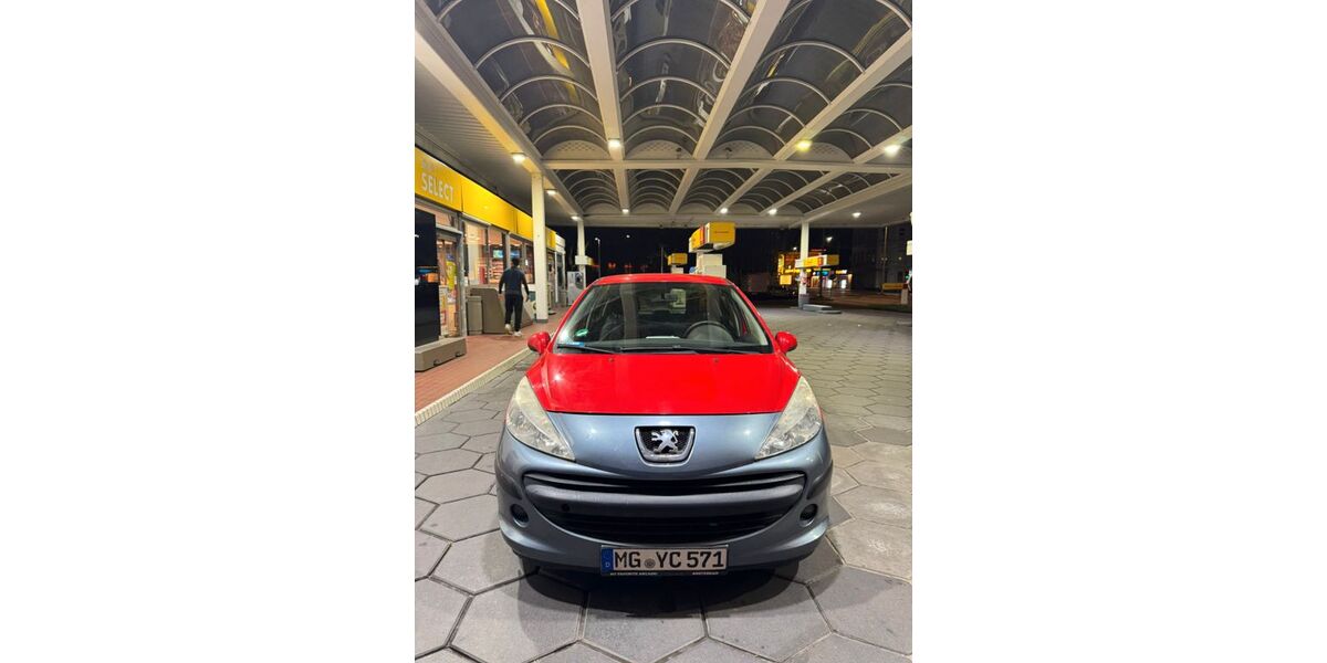 Peugeot 207 130.000 km 600 &euro; Mönchengladbach 41239