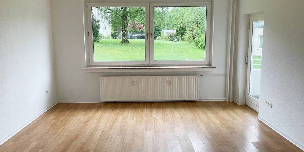 Etagenwohnung Bielefeld Innenstadt - 3 Zimmer, 76 m&sup2;, 680&euro; | Angebot:26874986