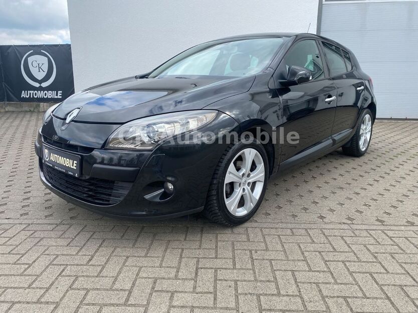 Renault Megane 216.215 km 2.990 € Solms 35606