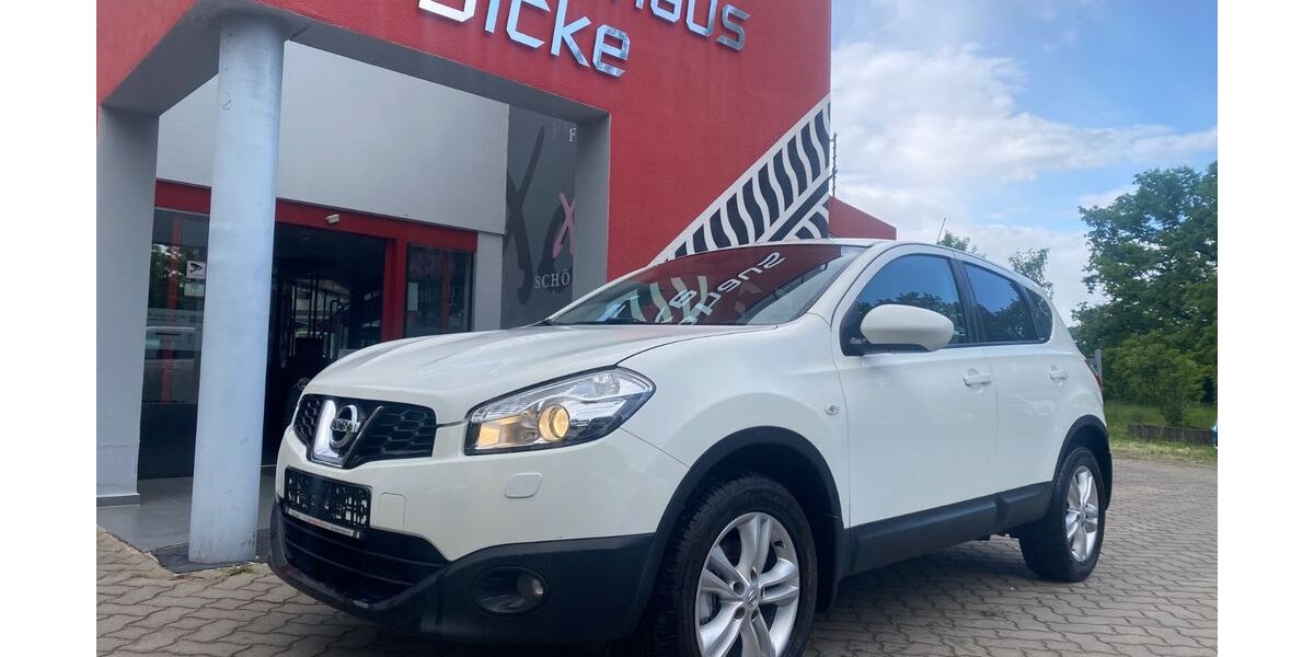 Nissan Qashqai 116.114 km 9.590 &euro; Gera 07549