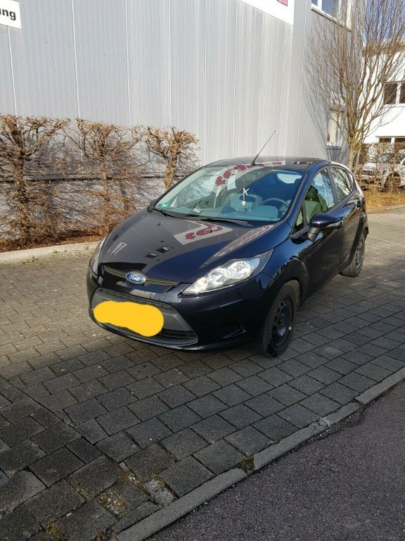 Ford Fiesta 188.000 km 4.750 € Winterbach 73650