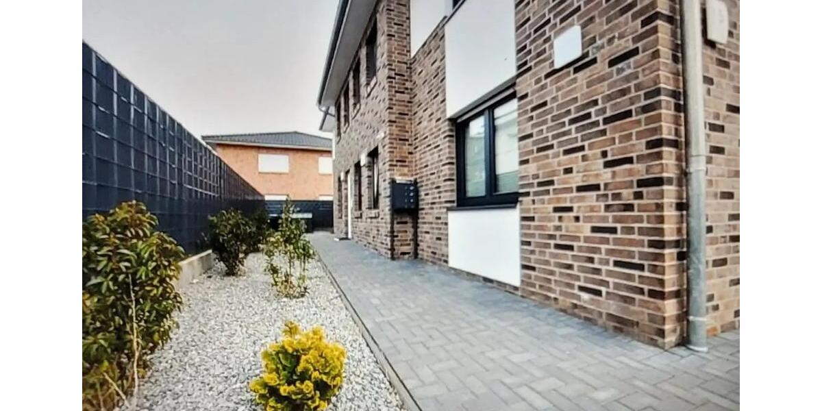 *Obergeschoßwohnung mit Balkon* – in Himmelpforten 3 zimmer