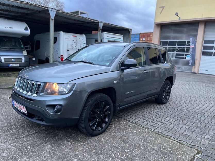Jeep Compass 173.000 km 5.990 € Frankfurt am Main 65933