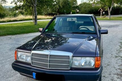 Mercedes-Benz 190 135.500 km 4.700 &euro; Nürtingen 72622