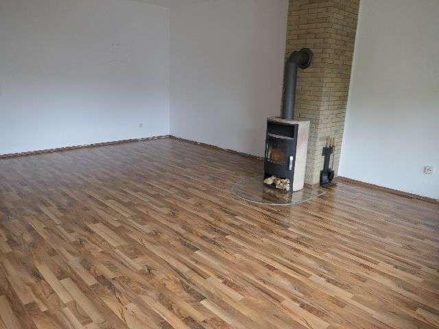 Erdgeschoßwohnung Hameln - 4 Zimmer, 120 m&sup2;, 990&euro; | Angebot:26442909
