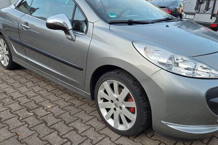 Peugeot 207 92.370 km 2.590 &euro; Pirmasens 66953