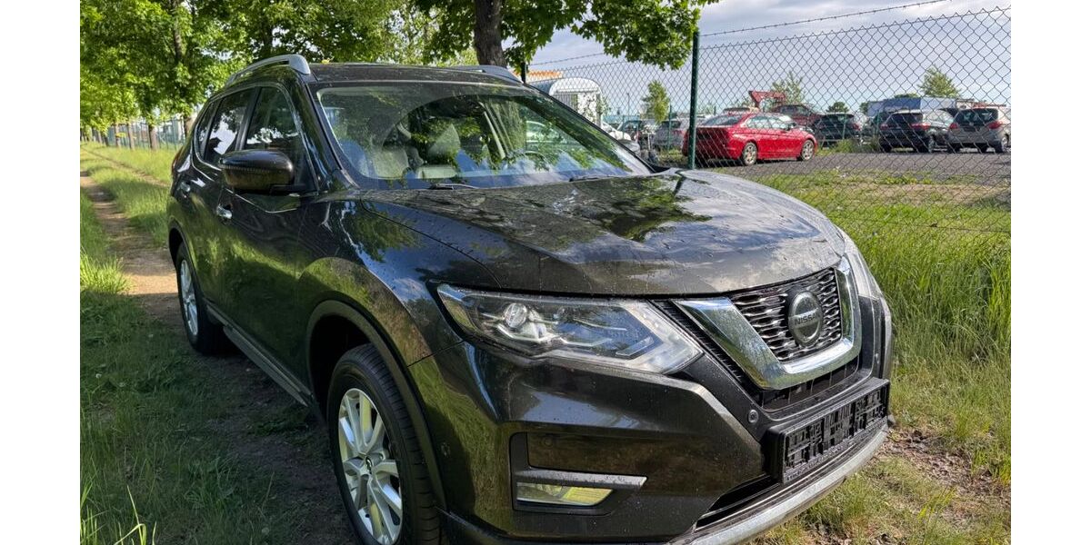 Nissan X-Trail 128.510 km 16.199 &euro; Mittenwalde 15749