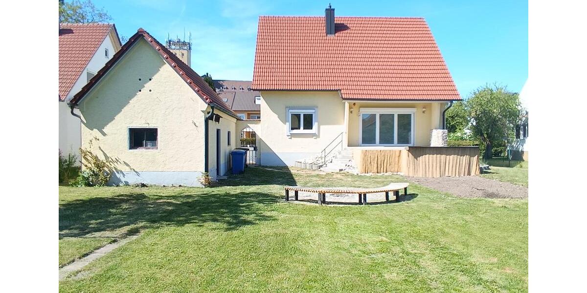 Einfamilienhaus Landau an der Isar - 6 Zimmer, 150 m&sup2;, 1.480&euro; | Angebot:26432104