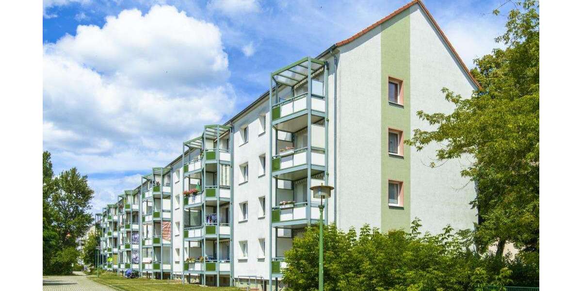 Etagenwohnung Hoyerswerda Neustadt - 3 Zimmer, 64 m&sup2;, 354&euro; | Angebot:26843900