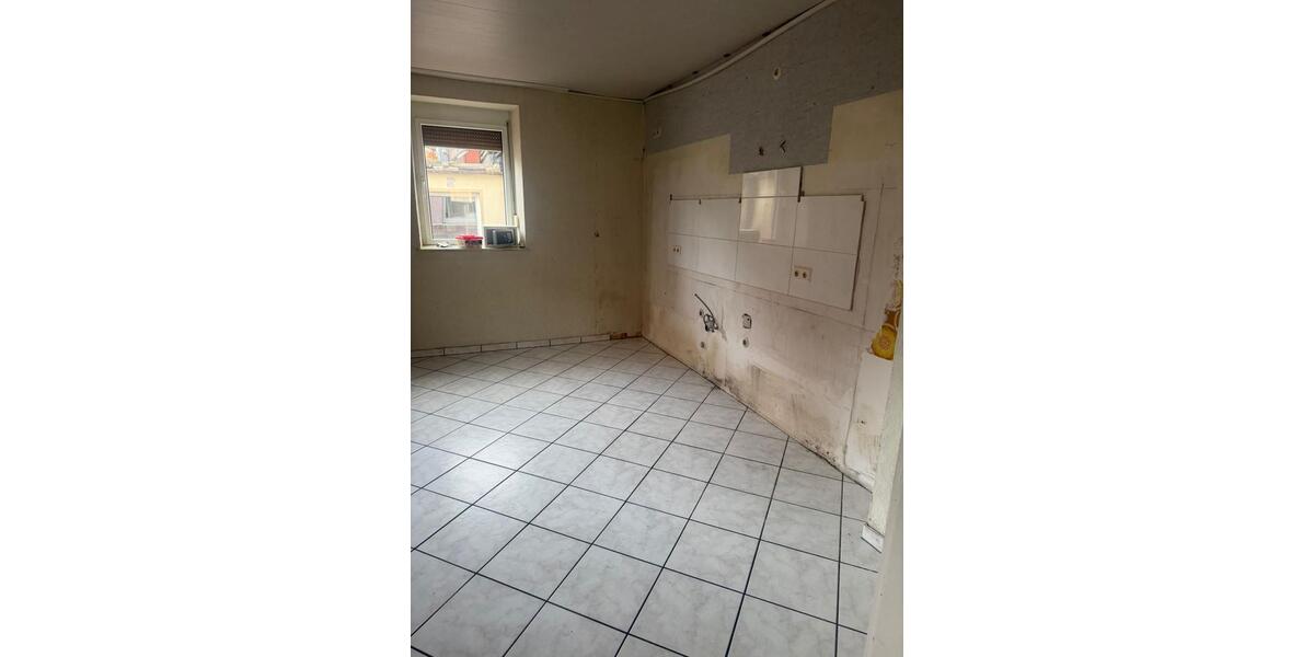 Einfamilienhaus Schweinfurt Haardt - 6 Zimmer, 180 m&sup2;, 183.000&euro; | Angebot:26184228