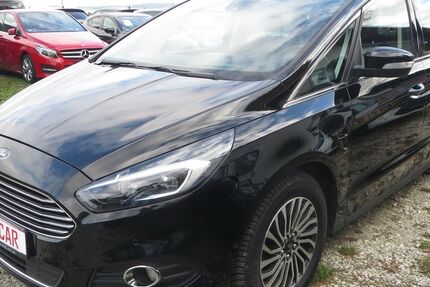 Ford S-Max 130.000 km 17.490 € Butzbach 35510