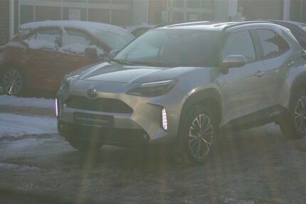 Toyota Yaris Cross 3.992 km 31.970 &euro; Berlin 13403