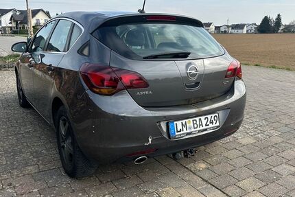 Opel Astra 345.052 km 2.099 &euro; Limburg 65549