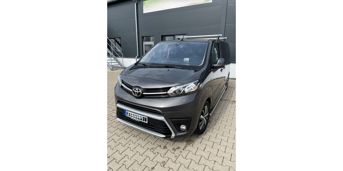 Toyota Proace (Verso) 85.500 km 30.499 &euro; Ostrach 88356