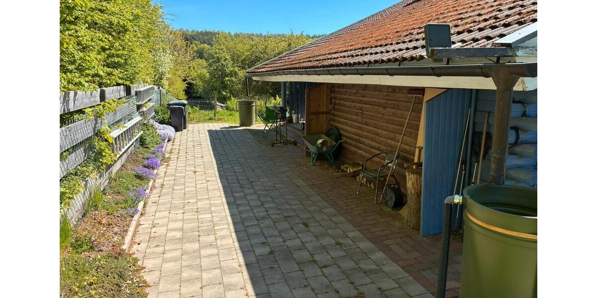 Einfamilienhaus Bad Hersfeld - 9 Zimmer, 180 m&sup2;, 299.000&euro; | Angebot:27081695