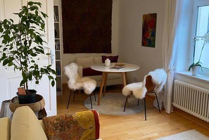 2 Zimmer Wohnung möbliert, München Schwabing zimmer