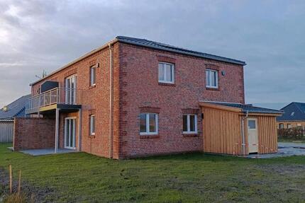 Wohnung Hage - 2 Zimmer, 70 m&sup2;, 850&euro; | Angebot:25208971