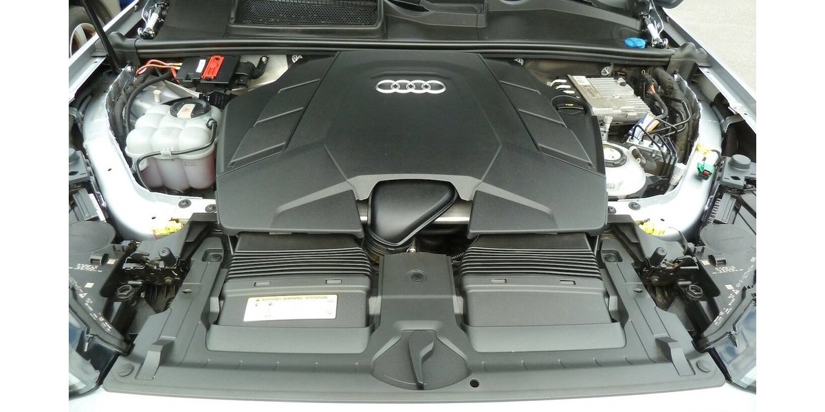 Audi Q7 55e TFSI Quattro Leder Matrix Panorama Air 170.000 km 36.900 &euro; Ratingen 40885