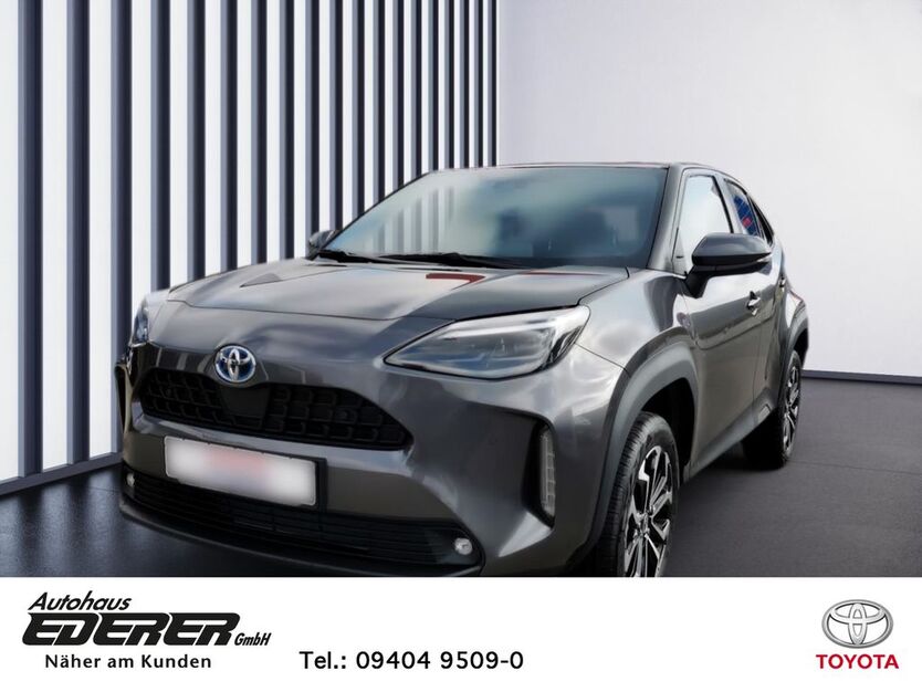 Toyota Yaris Cross 3.574 km 25.950 € Nittendorf 93152