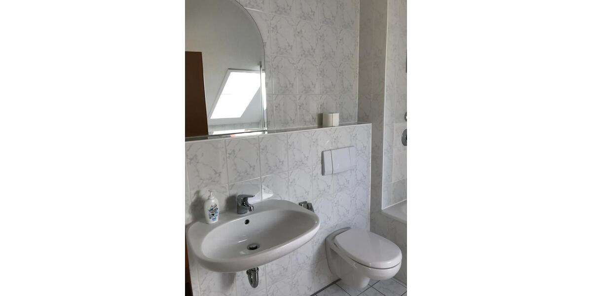 Dachgeschoßwohnung Regensburg Gallingkofen - 2 Zimmer, 44 m&sup2;, 240.000&euro; | Angebot:25813979