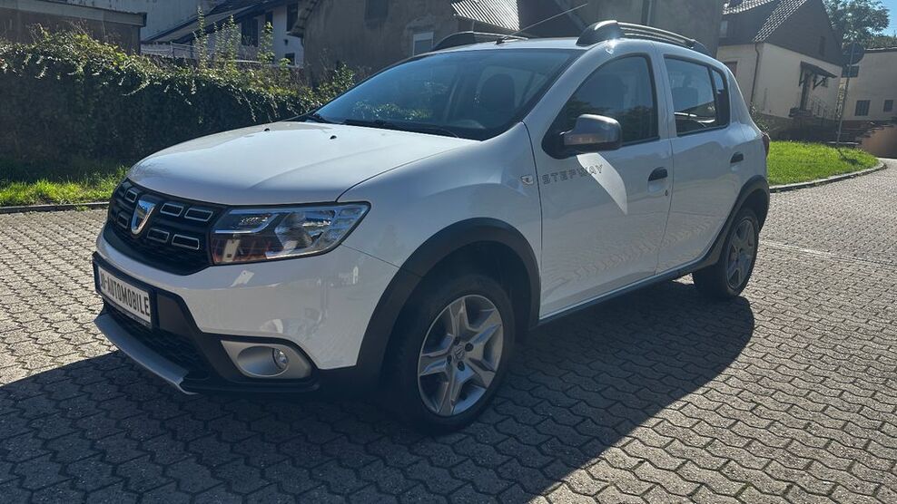 Dacia Sandero 92.099 km 7.600 € Losheim am See 66679