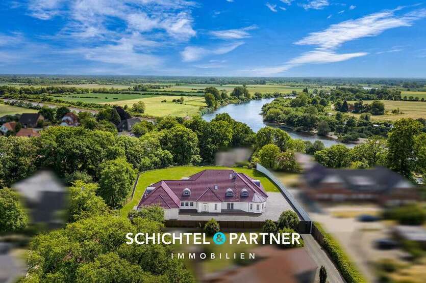 Haus zum Kaufen in Achim 2.998.900 € 524.65 m²