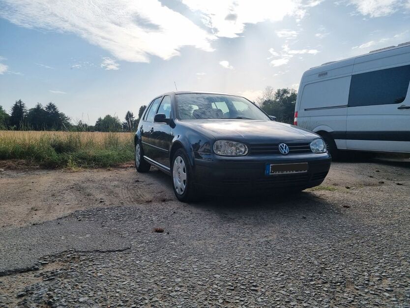 VW Golf 252.998 km 550 € Darmstadt- Eberstadt 64297