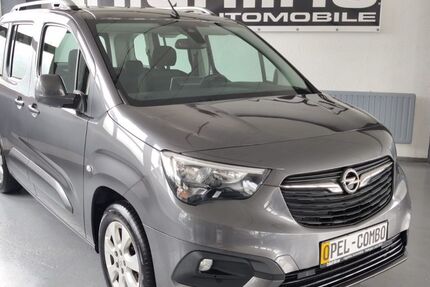 Opel Combo Life 102.000 km 12.380 € Balingen 72336