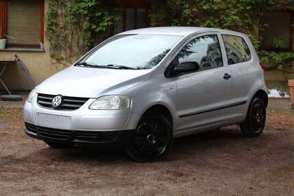 VW Fox 153.000 km 1.699 &euro; Berlin 10317