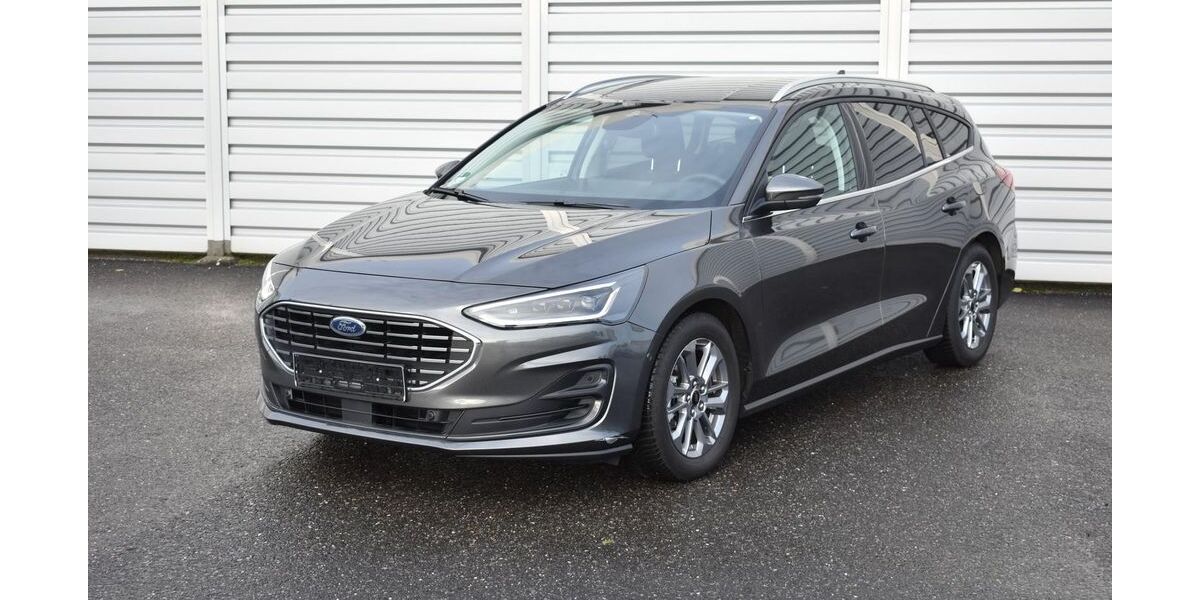 Ford Focus 24.998 km 24.399 &euro; Miltenberg 63897