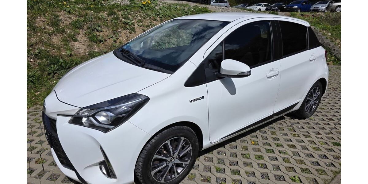 Toyota Yaris 182.000 km 10.990 &euro; Westerburg 56457
