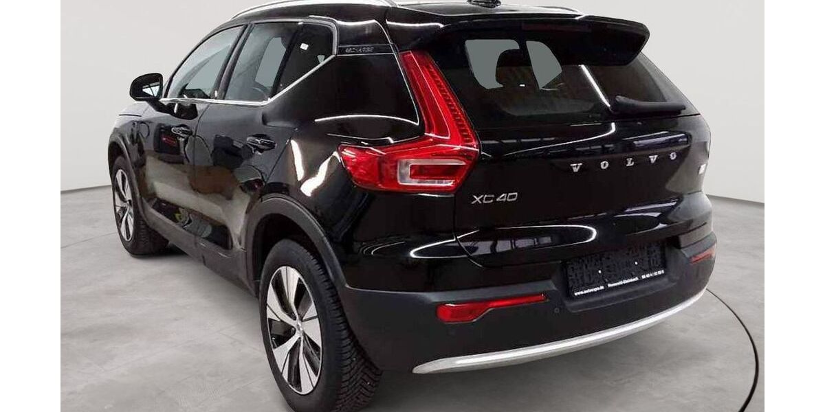 Volvo XC40 90.900 km 23.585 &euro; Zell (Mosel) 56856