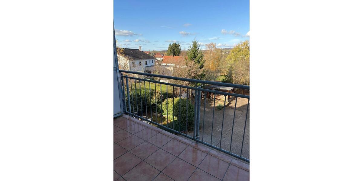 3 ZKB Wohnung *laufende Sanierungsarbeiten* 5 zimmer