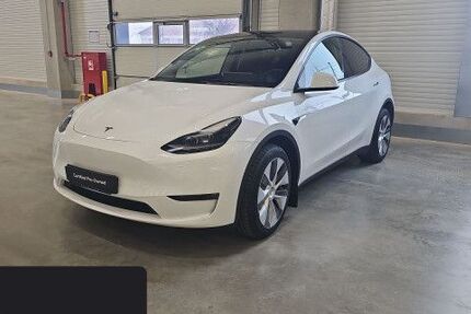 Tesla Model Y 46.630 km 34.700 &euro; Hanau 63457