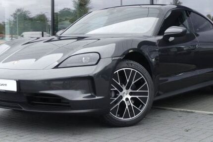 Porsche Taycan 17.500 km 89.790 € Magdeburg 39116