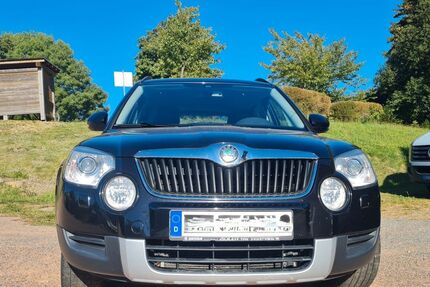 Skoda Yeti 187.300 km 8.800 € Altenberg 01773