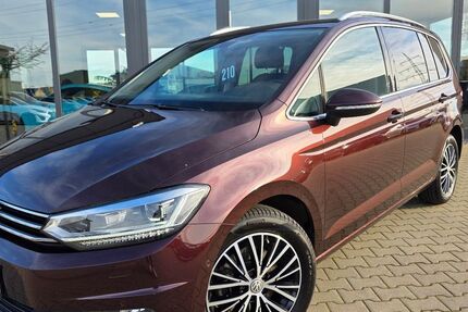 VW Touran 84.678 km 23.499 &euro; Damme 49401