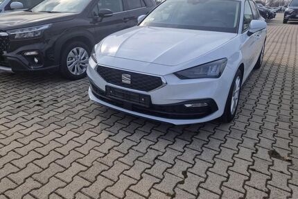 Seat Leon 27.300 km 23.770 &euro; Köthen 06366