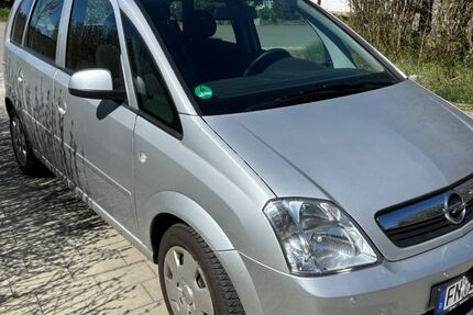 Opel Meriva 32.300 km 4.300 € Friedrichshafen 88048