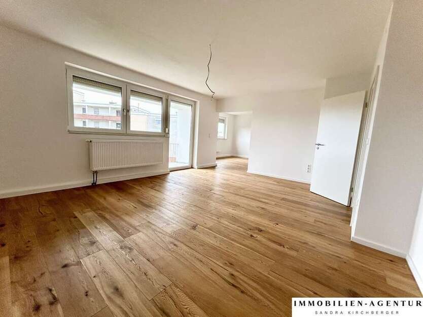 Wohnung zum Mieten in Schwandorf 990 € 101.53 m²