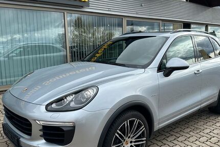 Porsche Cayenne 190.700 km 23.900 &euro; Sonnefeld 96242
