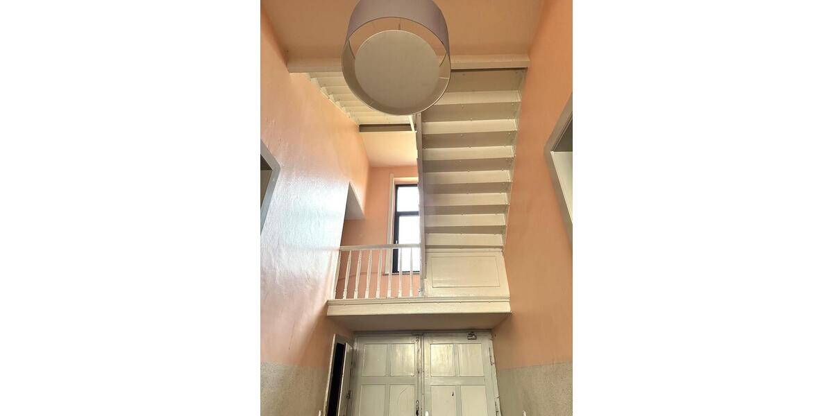 Etagenwohnung Hannover Vahrenwald-List - 4 Zimmer, 100 m&sup2;, 460.000&euro; | Angebot:26130880