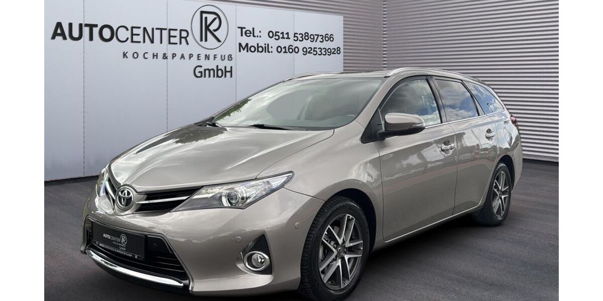 Toyota Auris 59.190 km 11.890 &euro; Seelze 30926