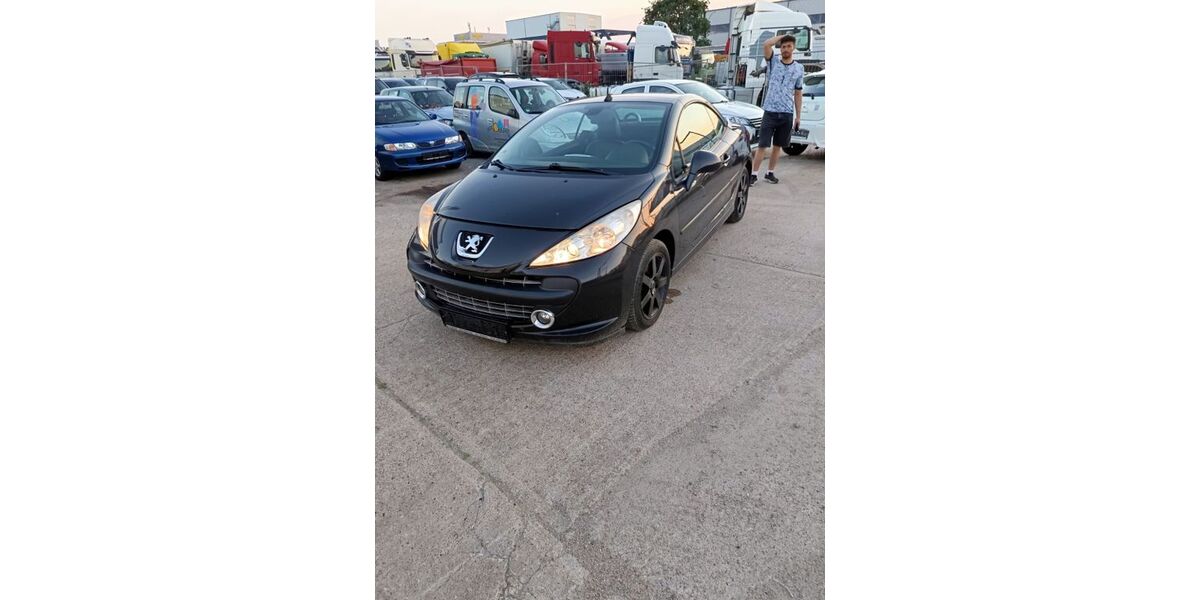Peugeot 207 145.776 km 2.023 &euro; Hamburg 22113