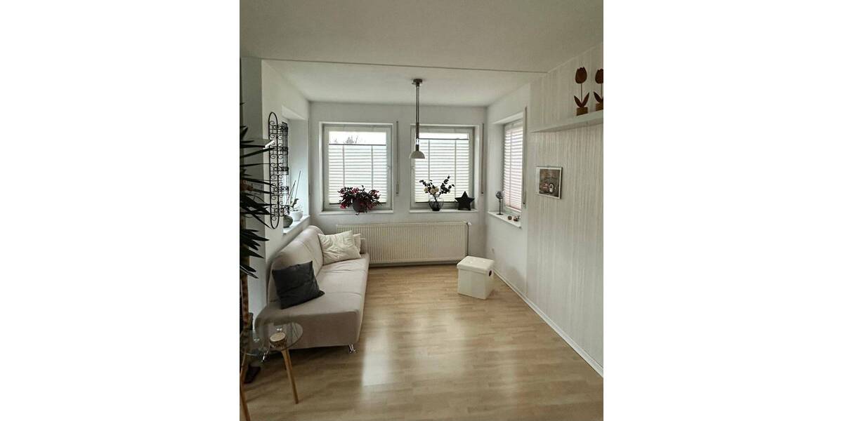 Einfamilienhaus Berkatal Hitzerode - 6 Zimmer, 165 m&sup2;, 1.000&euro; | Angebot:26258585