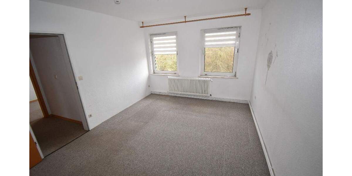 Mehrfamilienhaus, Wohnhaus Suhlendorf - 6 Zimmer, 175 m&sup2;, 229.000&euro; | Angebot:25662857