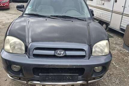 Hyundai SANTA FE 159.000 km 1.290 &euro; München 81829